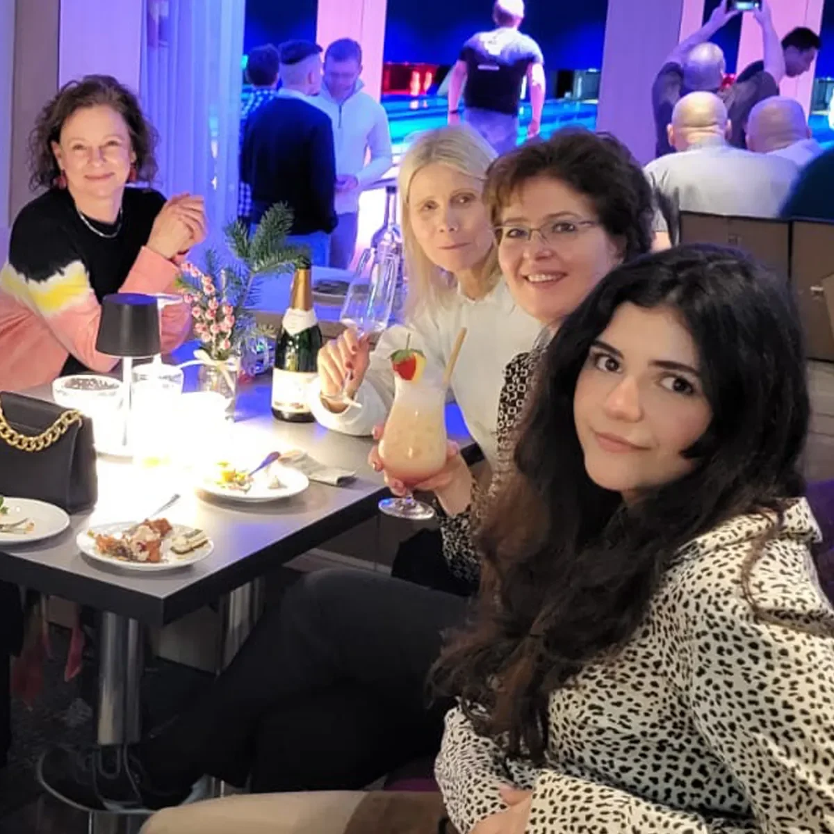 Unsere Weihnachtsfeier 2025 – ein Abend voller Teamgeist, Spaß und Genuss 10 Weihnachtsfeier 2025